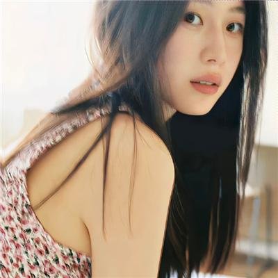 汉城,Evita
